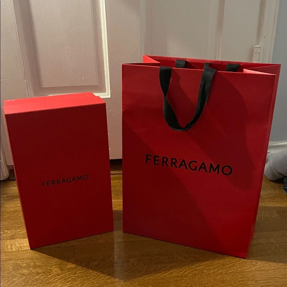 FERRAGAMO Iconic Red Shoe Box & Shopping Bag Set - Picture 1 of 4
